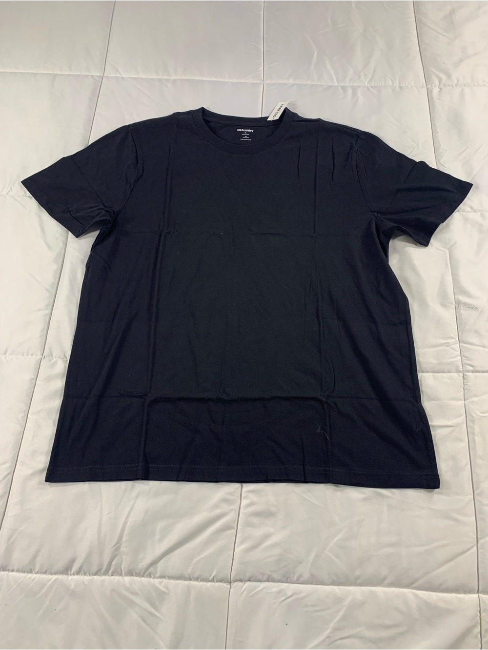 New old navy T-shirt size XL